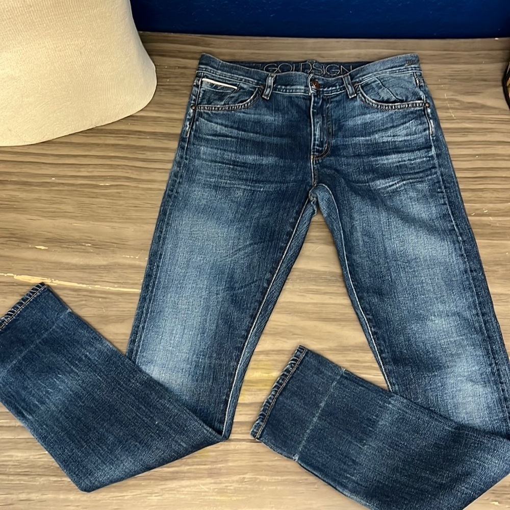 GOLDSIGN DENIM JENNY DISTRESSED LOW RISE JEANS SIZE 27
